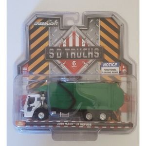 2019 Mack LR Refuse Truck Greenlight 1/64 New